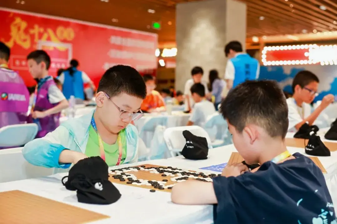 div, img, 自创办以来