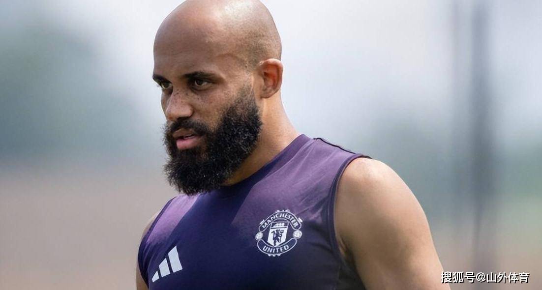 与球员达成 与球员达成