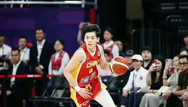 篮带来自信, 击甩给杨舒, 显得有点不