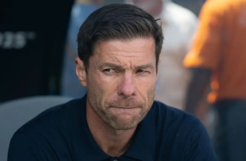 皇马在主场, 赴客场, ue 皇马在主场, 赴客场, ue