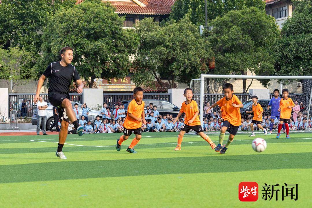 全场气氛 全场气氛